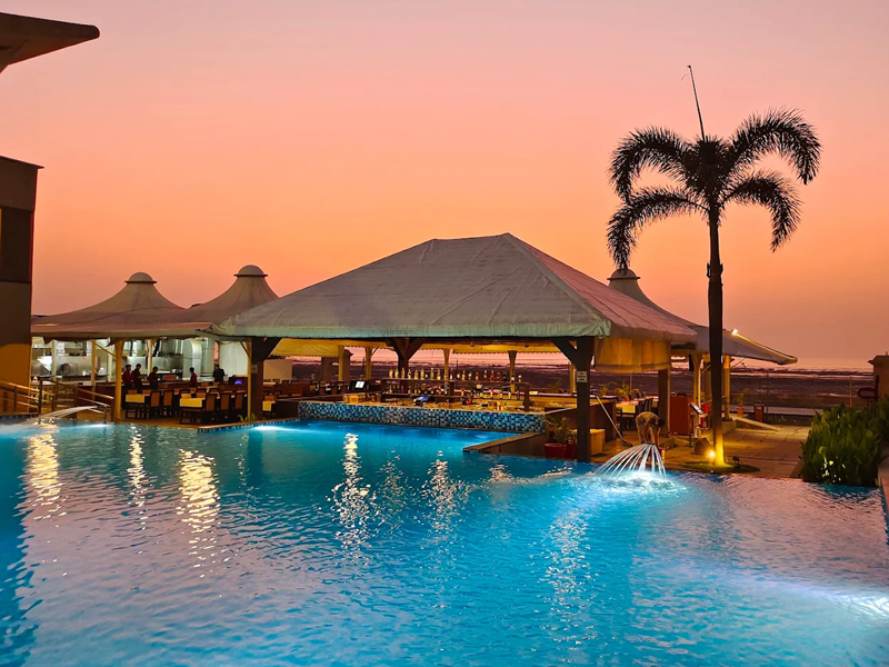 Gold Beach Resort - Daman